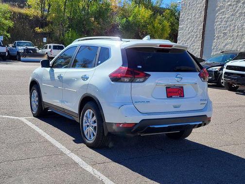 2018 Nissan Rogue Hybrid SV