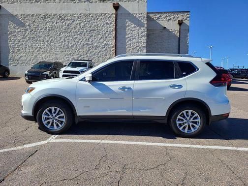 2018 Nissan Rogue Hybrid SV