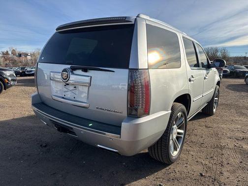 2013 Cadillac Escalade Premium