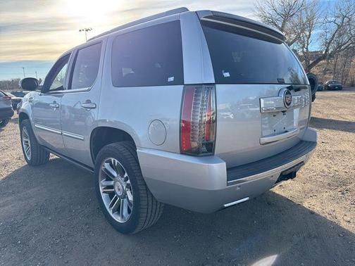 2013 Cadillac Escalade Premium