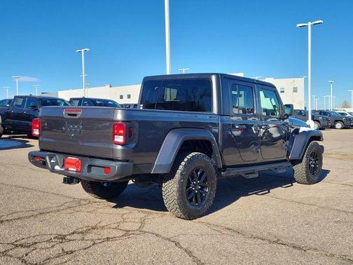 2022 Jeep Gladiator Sport S