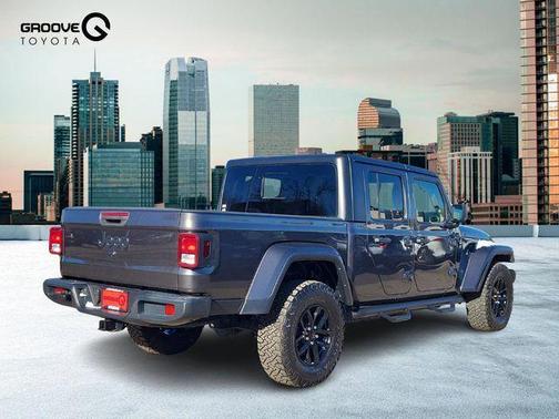 2022 Jeep Gladiator Sport S