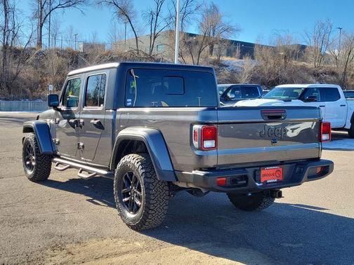 2022 Jeep Gladiator Sport S