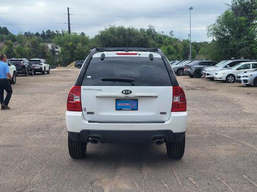 Clear White 2010 Kia Sportage LX