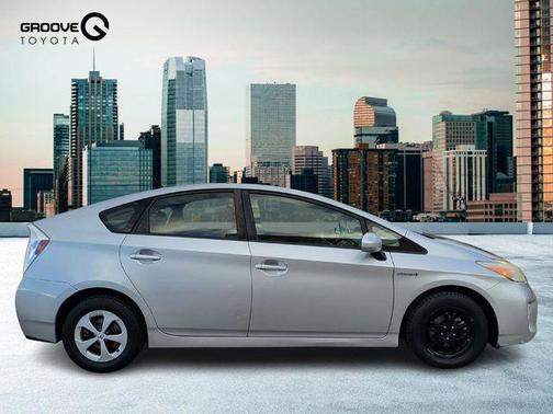 2013 Toyota Prius Two