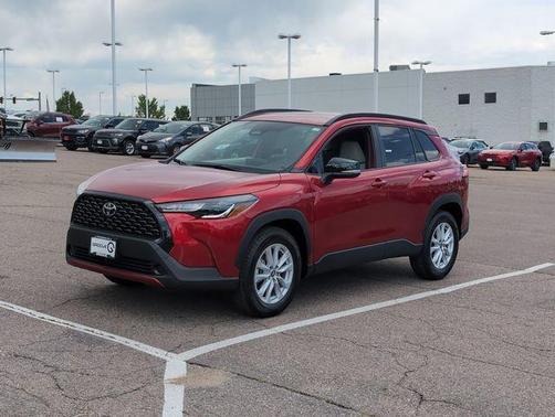 2025 Toyota Corolla Cross LE
