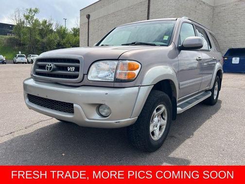 2002 Toyota Sequoia SR5