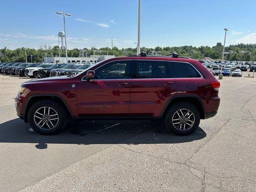 2019 Jeep Grand Cherokee Laredo