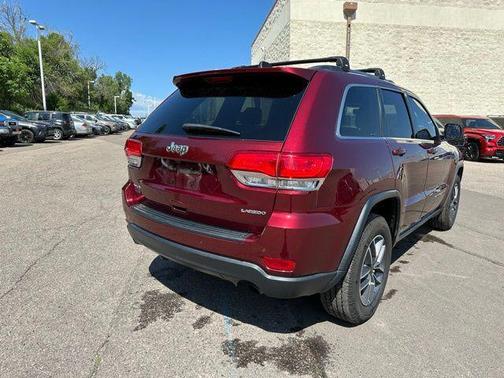 2019 Jeep Grand Cherokee Laredo