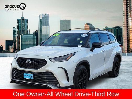 Wind Chill Pearl 2023 Toyota Highlander XSE