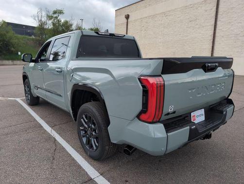 2025 Toyota Tundra Platinum