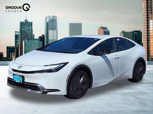 2026 Toyota Prius Plug-In Hybrid SE