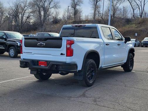 2024 Chevrolet Silverado 1500 ZR2