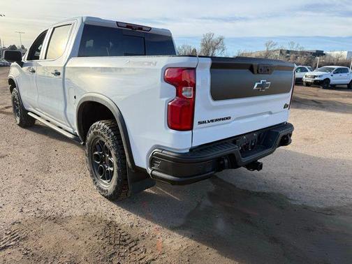 2024 Chevrolet Silverado 1500 ZR2