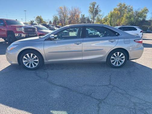 2015 Toyota Camry Hybrid XLE