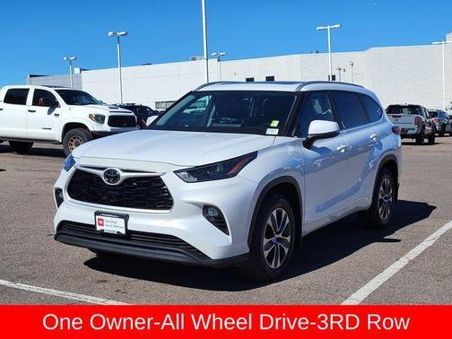 2023 Toyota Highlander XLE