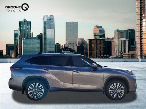 2025 Toyota Highlander Platinum