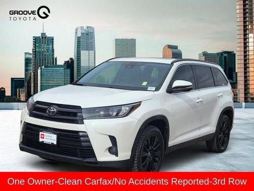 2019 Toyota Highlander SE