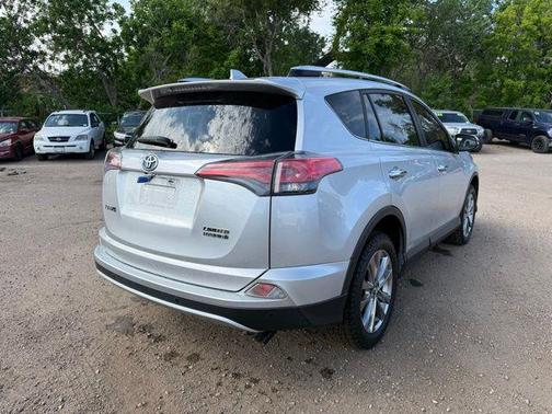 Classic Silver Metallic 2016 Toyota RAV4 Hybrid Limited