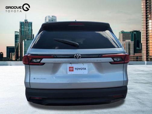 2025 Toyota Highlander Hybrid LE