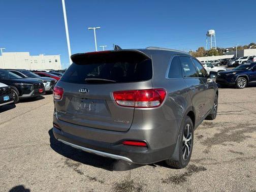 2016 Kia Sorento EX