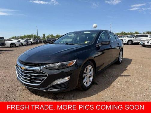 Mosaic Black Metallic 2023 Chevrolet Malibu FWD 1LT