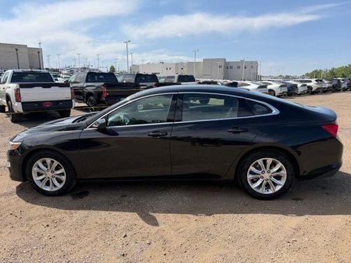 Mosaic Black Metallic 2023 Chevrolet Malibu FWD 1LT