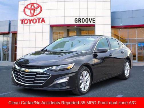 Mosaic Black Metallic 2023 Chevrolet Malibu FWD 1LT