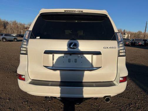 2023 Lexus GX 460 Premium