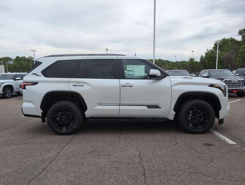 2025 Toyota Sequoia Platinum