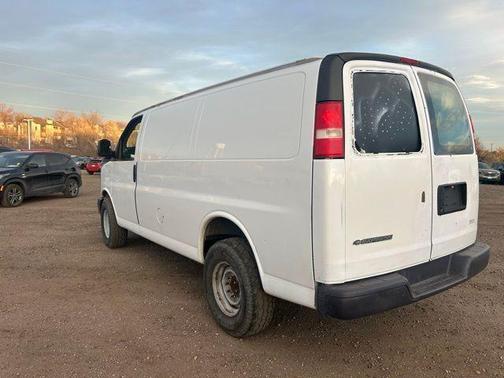 2009 Chevrolet Express 3500 Base