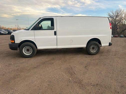 2009 Chevrolet Express 3500 Base