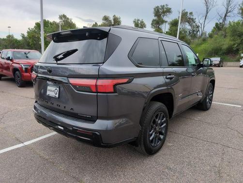 2025 Toyota Sequoia Platinum