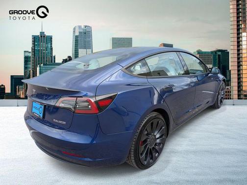 2023 Tesla Model 3 Performance