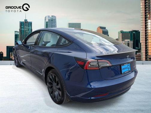 2023 Tesla Model 3 Performance