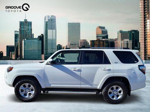 2022 Toyota 4Runner SR5