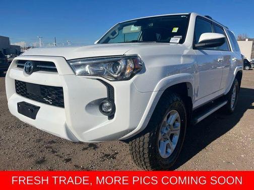 2022 Toyota 4Runner SR5