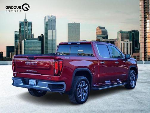 2022 GMC Sierra 1500 SLT