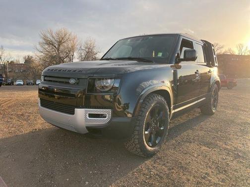 2025 Land Rover Defender 110 P400 S