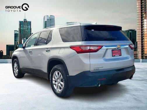 2018 Chevrolet Traverse LT Cloth