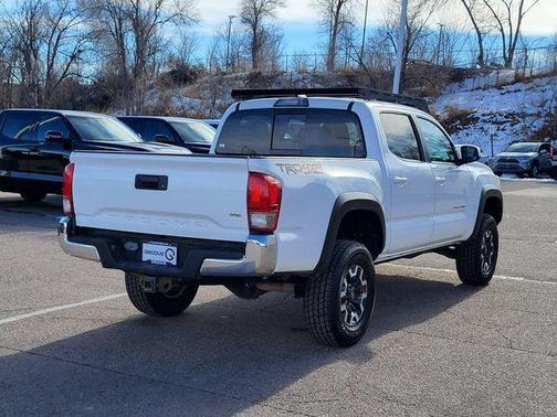 2017 Toyota Tacoma Base