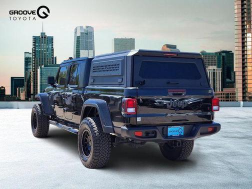 Black Clearcoat 2022 Jeep Gladiator Sport S