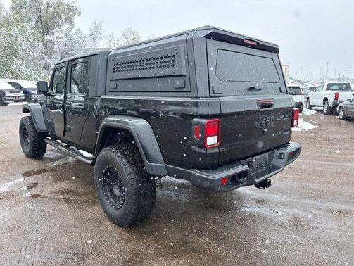 Black Clearcoat 2022 Jeep Gladiator Sport S