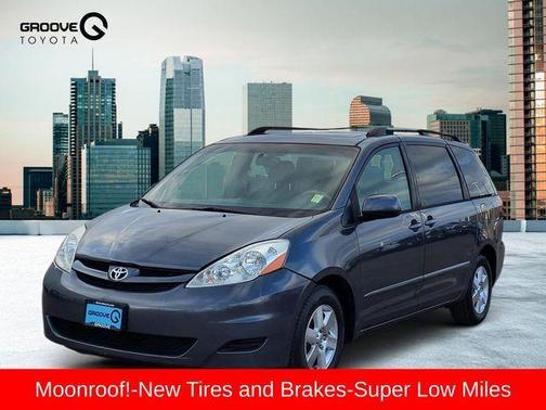 2008 Toyota Sienna XLE