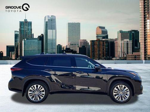 2025 Toyota Highlander Platinum