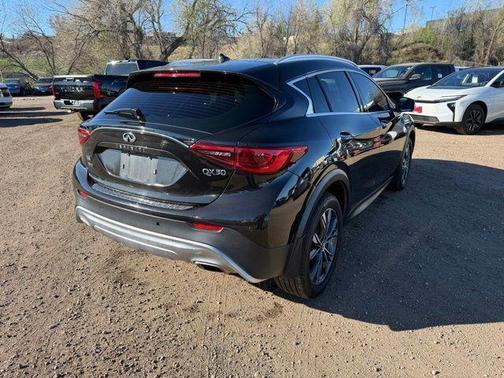 Pearlescent Black 2019 INFINITI QX30 LUXE