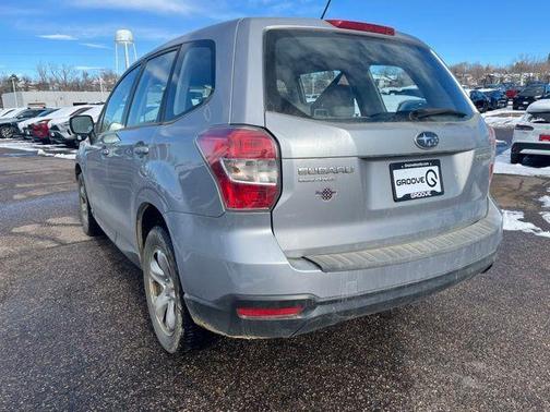 2015 Subaru Forester 2.5i