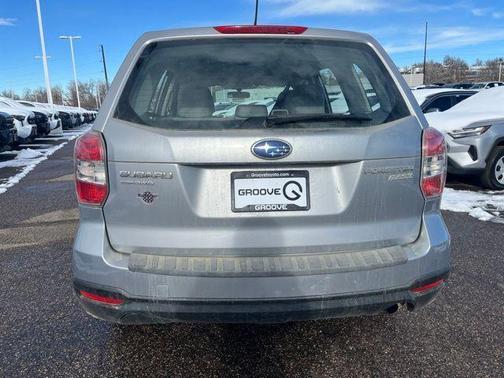 2015 Subaru Forester 2.5i
