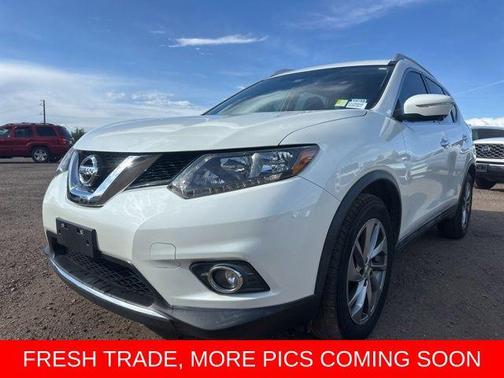 Pearl White 2015 Nissan Rogue SL