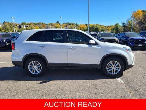 2014 Kia Sorento LX